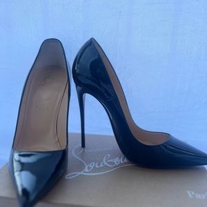 CLASSIC Patent Black Leather Louboutins / Red Bottoms - size 9.5